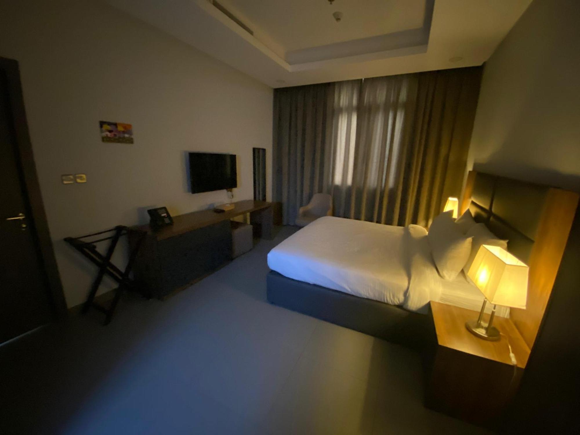 Saray Prime Suites Kuwait City Exterior photo